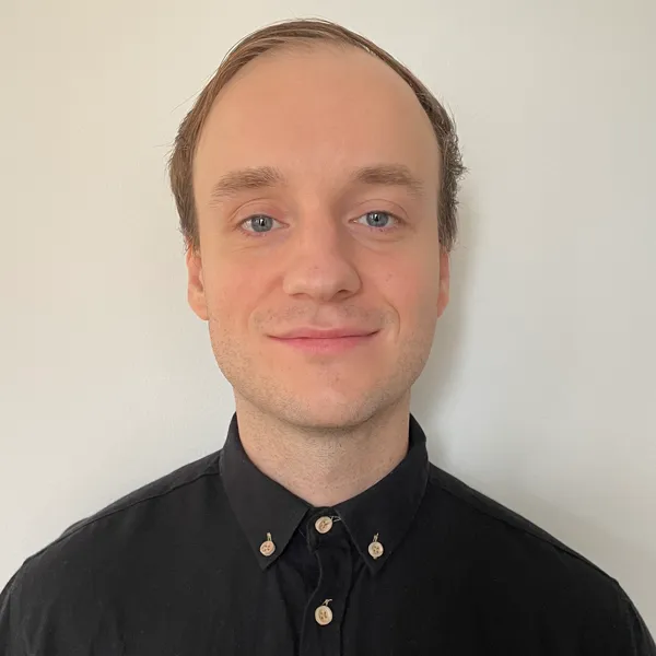 Porträttfoto på Jakub Jagiello