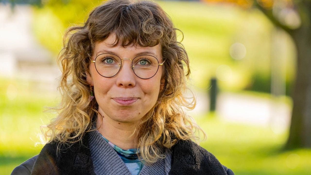 Julia Andersson jobbar inom elevhälsa, med barn från förskoleklass och upp till årskurs nio.