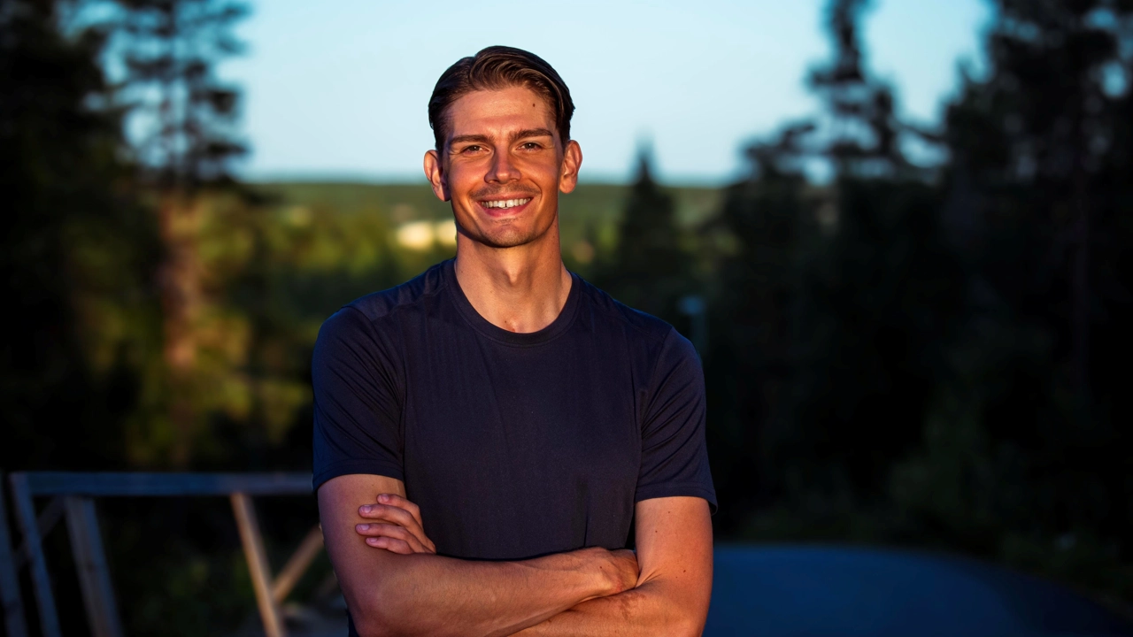 Porträtt på dietistalumn Petter Hedman. 