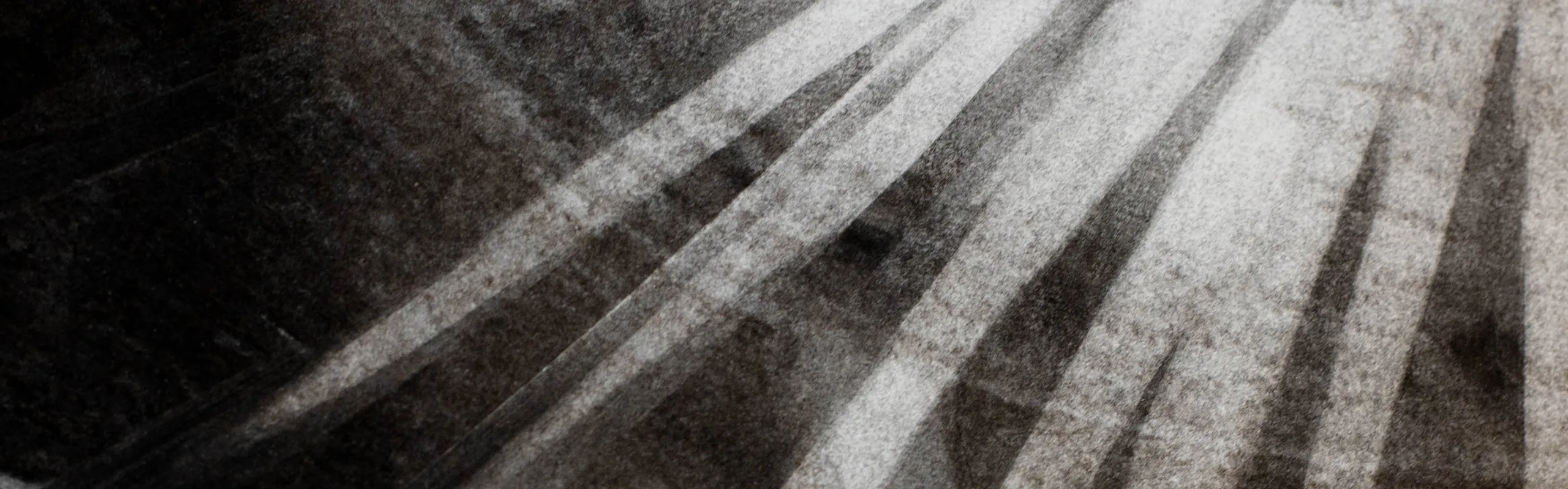 Detalj av verk i svart och vitt