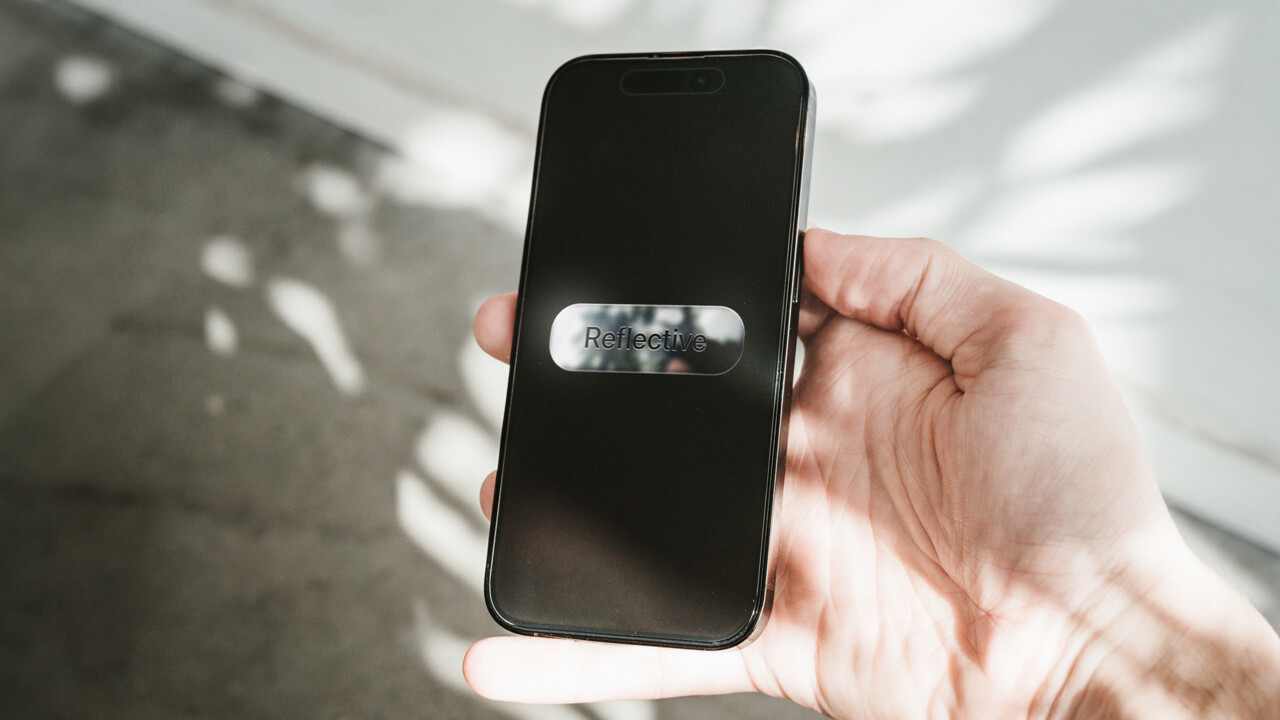 The reflective material uses the device’s front camera to project the user’s environment onto the device. This creates an interplay between the user’s presence, lights and shadows.